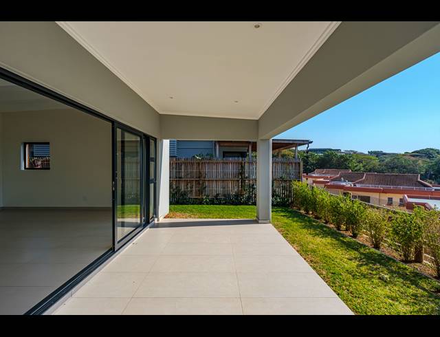 2 BEDROOM FREESTANDING FOR SALE IN SHAKAS ROCK